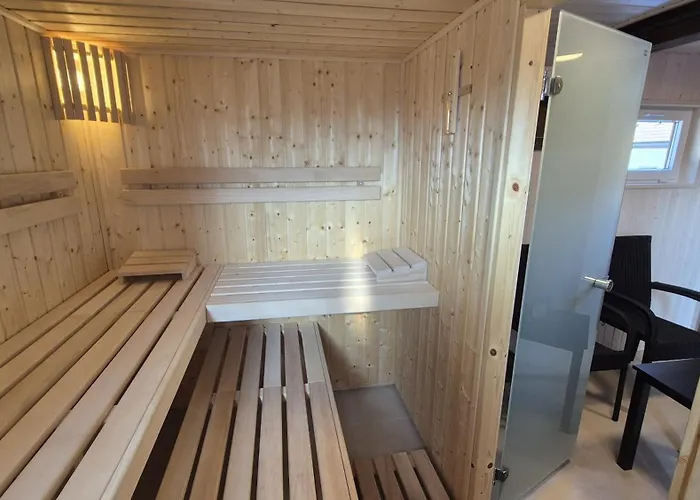 Semesterbostad Horal